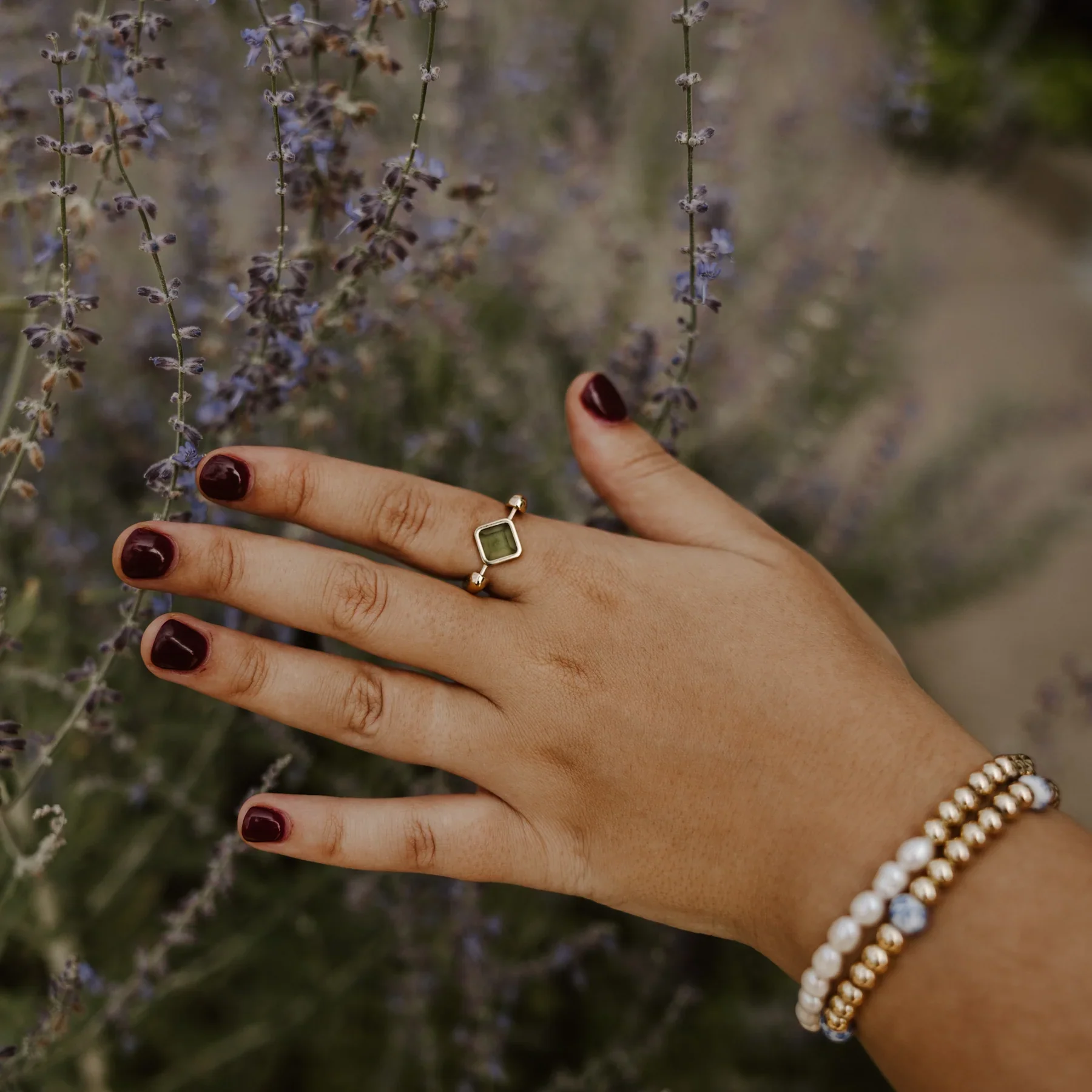 CONQUERing Willow Ring Band - Silver or Gold - Image 4